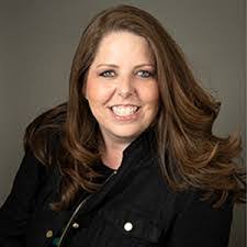 Kelly Coughlin's Instagram, Twitter & Facebook