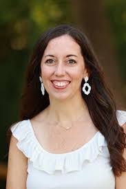 Holly Crabtree's Instagram, Twitter & Facebook