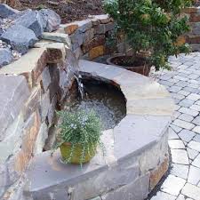 Haunted Herb Garden With Fountain And Raised Bed Of Natural Stone Brunnen Garten Garten Natursteine Garten