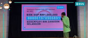 The bsn sijil simpanan premium is a savings account open to anyone and everyone for the chance to win attractive prizes with bsn ssp while saving money at the same time! Berkat Sikap Ibu Ayah Suka Menabung Remaja 17 Tahun Jadi Jutawan Bsn Ssp Keluarga