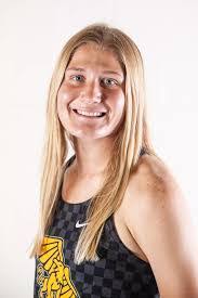 Abigail Kinney's Instagram, Twitter & Facebook