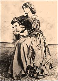 Artistic Dress Pre Raphaelite Artist Female Images