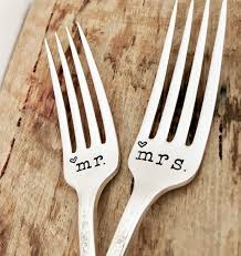 Fourches En Argent M Et Mme Vintage Main De Taille Etsy Wedding Gifts For Groom Vintage Cutlery Wedding Fork
