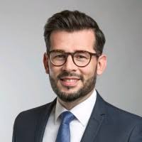 300+ Profile mit dem Suchbegriff „Osman