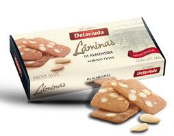 Finisimas Laminas De Almendra Elaboradas Siguiendo La Receta Tradicional De La Confiteria Delaviuda A Base De Mantequilla Y Almendra Christmas Time Christmas