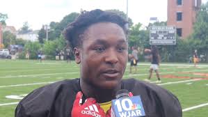 Senior-led Central High School football plays every game like it's their  last