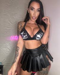 sarahobsessedxoxo OnlyFans - Sensual MILF content by Sarah Obsessed