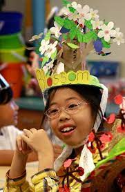 Vocabulary Hat Parade Shows Fourth Graders Creativity Columbia Missourian Vocabulary Parade Science Vocabulary Parade Vocabulary Day Costumes