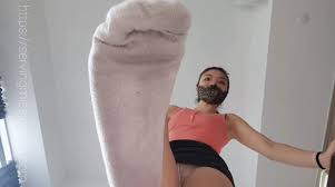 JE129: Mean sister foot humiliation JOI - Mistress Jessica