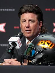 Oklahoma State's Mike Gundy says 75% of players taking online clases