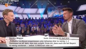 He began his career at bayern munich but made only eight appearances in his first spell at the club. Verdienen Fussballer Angemessen Oder Nicht News Fanreport Com Amateurfussball In Osterreich