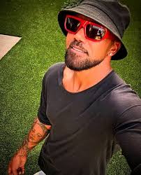 𝗦𝗔𝗬 𝗬𝗘𝗦 𝗜𝗙 𝗬𝗢𝗨 𝗟𝗢𝗩𝗘 Shemar Franklin Moore 🥰🥰💙💙💝