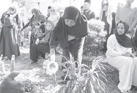Nassier wahab — bila rindu datang lagi 03:55. Jenazah Penyanyi Era 80 An Nassier Wahab Selamat Dikebumikan Pressreader