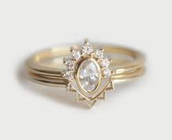 Oval Diamond Ring Set With Lace Wedding Ring V Shaped Wedding Band Oval Diamond Engagement Ring Diamond Wedding Ring Set Diamond Wedding Rings Sets Oval Diamond Engagement Ring Wedding Rings Oval