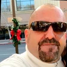 Troy Newcomb's Instagram, Twitter & Facebook