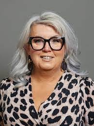 Judith Warrington's Instagram, Twitter & Facebook