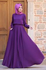 Ezerafet Adli Kullanicinin Hijab Panosundaki Pin Elbise Elbiseler Islami Giyim