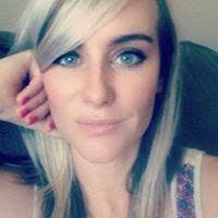 Amanda Kimbrough's Instagram, Twitter & Facebook