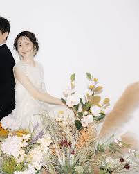 4.30 本日入籍しました🕊️ 僭越ながら、この場をお借りしてご報告いたします。 先日式を挙げ、披露宴ではこれまでの人生に豊かな彩どりを与えてくれた、大好きな人たちに囲まれて、幸せな時間を過ごさせていただきました。 人生の師匠である101歳になる祖母も、着物を着 ...