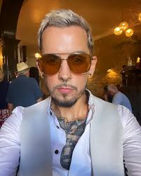 Thurlow James Craggs (@nurse916) • Instagram photos and videos