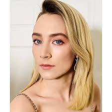 Saoirse ronan & kate winslet in ammonite (2020) dir. Saoirse Ronan S Retro Blowout Behindthechair Com