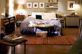 Set Your Zoom Background As One Of These 10 Awesome Tv And Film Sets The Latch In 2020 Apartment Interior Design Apartment Floor Plan