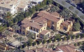 Vanessa listed the irvine, california home up for sale. Kobe Bryant S Newport Coast Estate Celebrityhomes Orangecounty Kobe Celebrity Houses Mansions