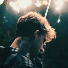 آهنگ Look At Me Now ریمیکس