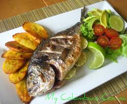 Aquí tienes trucos y consejos que ye ayudarán a saber cómo descongelar el pescado para que no pierda sabor ni propiedades. My Colombian Cocina Pescado Al Horno