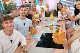 Love island south africa millie and asad. Lottostar Withdraws As Sponsor Of Love Island Sa On M Net Channel