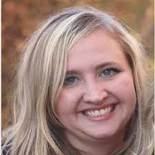 Mandy Obrien's Instagram, Twitter & Facebook