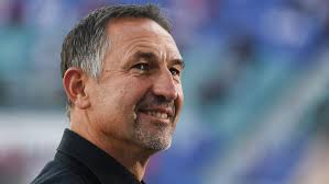 Endnu en trænerfyring i Bundesligaen: Fyrer cheftræneren efter to runder »  TV3 SPORT