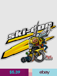 Modifikasi yang bagus, pasti berkarakter dan memiliki konsep tertentu entah itu ceper, thailok, klasik atau yang lainnya. Skid 7 Right 6 Skidoo Ski Doo Snowmobile Rev Robot Bee Decal Sticker Bee Decals Art Logo Racing Art