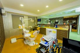 On the street of southmost boulevard and street number is 3855. Sfanta Maria