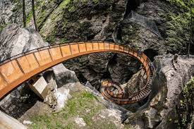 Johann im pongau (saiga håns or sainig håns in the local pongau dialect, abbreviated st.johann/pg.) is a small city in the state of salzburg in austria. Liechtensteinklamm In St Johann Tourist Attraction St Johann Im Pongau