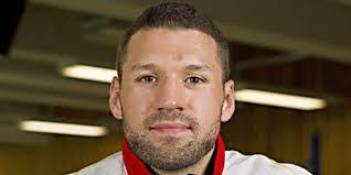 Erik Pfeifer's Instagram, Twitter & Facebook