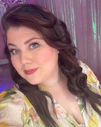 New Years Resolution to get fit and make new friends? Come and try Taunton  Pickleball! We play at 3 different venues at various times to suit most  needs. Taster and private sessions