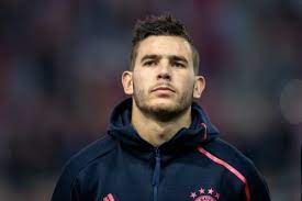 Theo hernandez | тео эрнандес. Paris Saint Germain Lucas Und Theo Hernandez Bruderpaar Gemeinsam In Die Heimat
