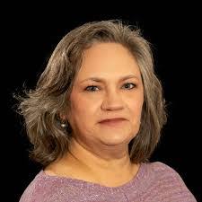 Karla Pastore's Instagram, Twitter & Facebook