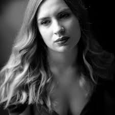 Portrety z Ola Marek w wersji b&w na dobranoc 💛