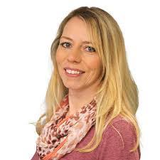 Sandra Herbig's Instagram, Twitter & Facebook