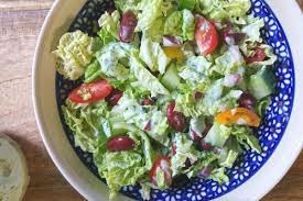 салат с пекинской капустой и красной рыбой и сухариками Salat S Fasolyu I Pekinskoj Kapustoj I Ogurcom Recept S Foto 1000 Menu