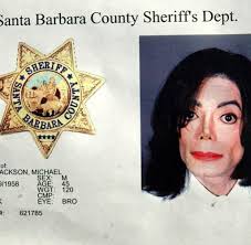 Wenn sie meiner nase einen hieb versetzen würden, würde ich sie nie wieder in ordnung bringen können. King Of Pop Michael Jackson Lebt Und Verdient Prachtig Welt