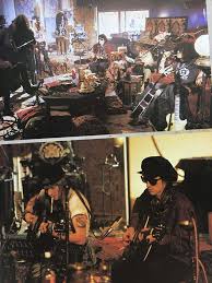 A music video of the song was shot and appears on the band's music video dvd, welcome to the. Kat Gunsn Roses Guns N Roses Patience