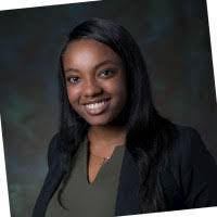 Alicia Burgess's Instagram, Twitter & Facebook