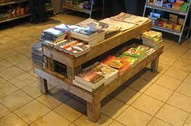 steigerhouten presentatietafel steigerhoutenmeubelshop nl winkelinrichting winkel interieur bloemenwinkel interieurs