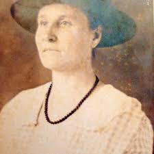 Photos of husband's grandmother family history