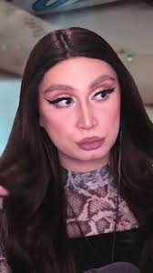 O que acharam de Crazy do @lesserafim #react #lesserafim #kpop