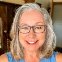 Debbie Kearney's Instagram, Twitter & Facebook