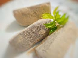 Ya, hidangan kue tradisional yang dibuat dari bahan dasar tepung ketan serta isian kelapa yang dicampur dengan gula merah yang nikmat akan membawa sensasi yang berbeda dilidah anda, legit ketika digigit dan nikmatnya lelehan isian kelapa serta gula. Resep Membuat Ladu Ketan Hitam Resep Segala Masakan Web Id Masakan Makanan Resep